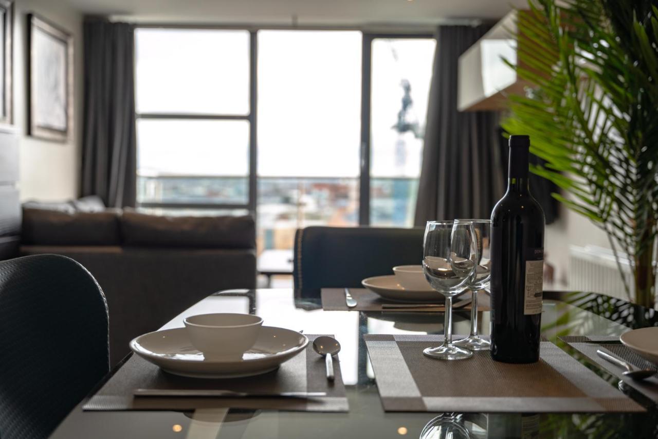Belfast Quarters: 10Th Floor Gemアパートメント エクステリア 写真